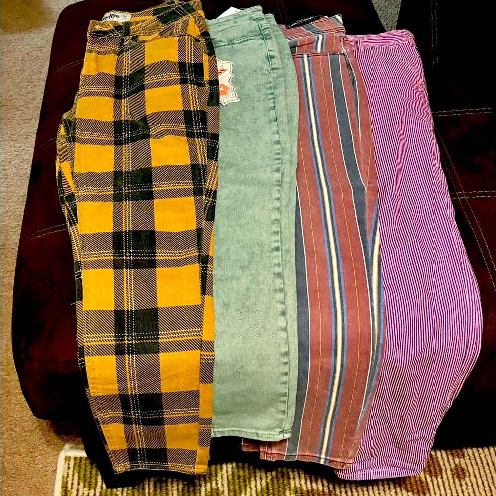 4 Pair Skinny Jeans - Picture 1 of 8